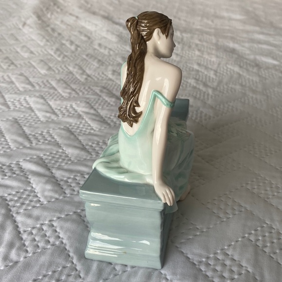 Royal Doulton Natural Beauty Collection - Picture 6 of 6